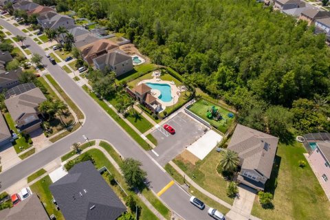 House in Orlando, Florida 4 bedrooms, 273.69 sq.m. № 1597727 - photo 9