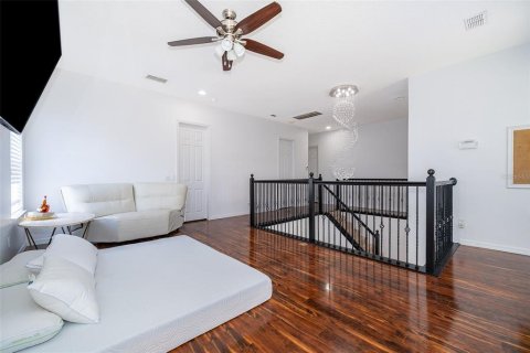 House in Orlando, Florida 4 bedrooms, 273.69 sq.m. № 1597727 - photo 27