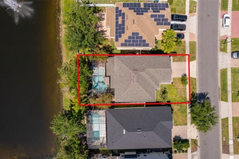 House in Orlando, Florida 4 bedrooms, 273.69 sq.m. № 1597727 - photo 7