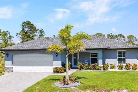 Casa en venta en North Port, Florida, 3 dormitorios, 135.73 m2 № 1719296 - foto 1