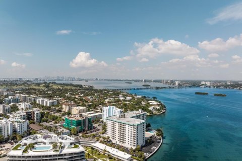 Condo in Bay Harbor Islands, Florida, 1 bedroom  № 1863185 - photo 20
