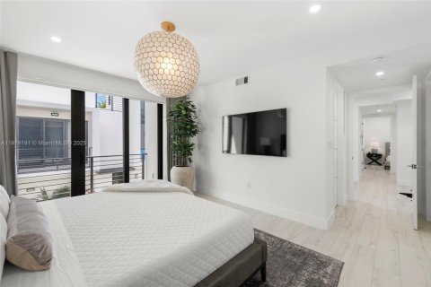 Touwnhouse à vendre à Wilton Manors, Floride: 3 chambres, 146.69 m2 № 2018788 - photo 29