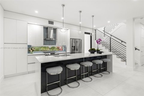 Touwnhouse à vendre à Wilton Manors, Floride: 3 chambres, 146.69 m2 № 2018788 - photo 17