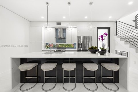 Touwnhouse à vendre à Wilton Manors, Floride: 3 chambres, 146.69 m2 № 2018788 - photo 16