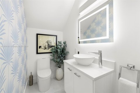 Touwnhouse à vendre à Wilton Manors, Floride: 3 chambres, 146.69 m2 № 2018788 - photo 23