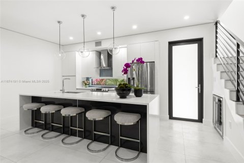 Touwnhouse à vendre à Wilton Manors, Floride: 3 chambres, 146.69 m2 № 2018788 - photo 14