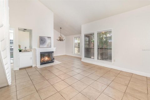Townhouse in Winter Park, Florida 2 bedrooms, 104.05 sq.m. № 1919187 - photo 5