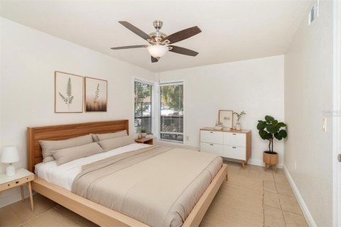 Townhouse in Winter Park, Florida 2 bedrooms, 104.05 sq.m. № 1919187 - photo 17