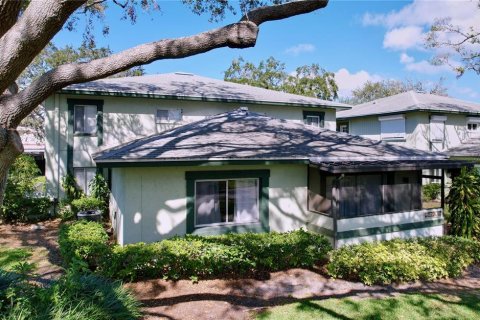 Condo in Clearwater, Florida, 2 bedrooms  № 1553223 - photo 1