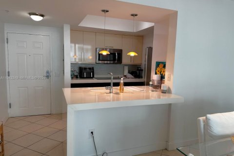 Copropriété à louer à Miami, Floride: 1 chambre, 73.58 m2 № 1999643 - photo 7