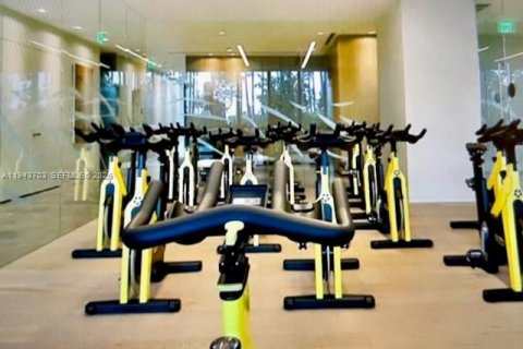 Снять в аренду кондоминиум в Майами, Флорида 2 спальни, 110.18м2, № 2000565 - фото 21