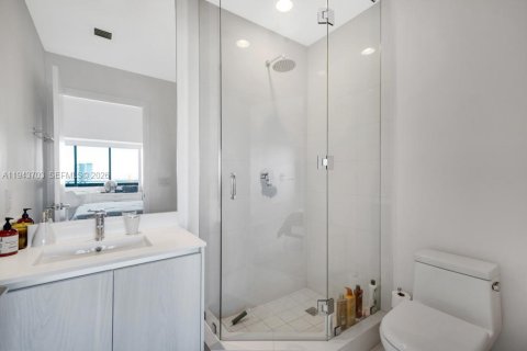 Снять в аренду кондоминиум в Майами, Флорида 2 спальни, 110.18м2, № 2000565 - фото 13