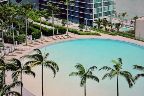 Снять в аренду кондоминиум в Майами, Флорида 2 спальни, 110.18м2, № 2000565 - фото 15