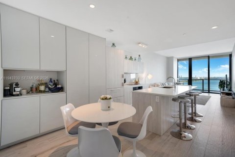 Снять в аренду кондоминиум в Майами, Флорида 2 спальни, 110.18м2, № 2000565 - фото 5