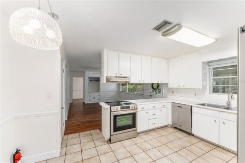 Villa ou maison à vendre à Gainesville, Floride: 4 chambres, 179.86 m2 № 2334273 - photo 17
