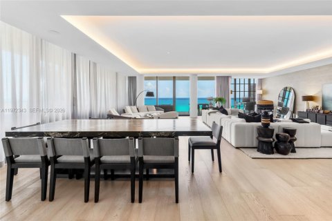 Condominio en venta en Surfside, Florida, 4 dormitorios, 445.75 m2 № 2033740 - foto 3