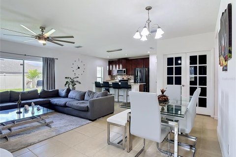 Villa ou maison à vendre à Davenport, Floride: 4 chambres, 225.75 m2 № 2147695 - photo 9