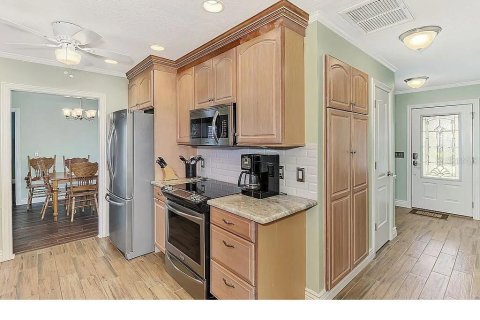 House in Port Charlotte, Florida 3 bedrooms, 174.28 sq.m. № 1853711 - photo 22