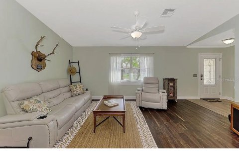 House in Port Charlotte, Florida 3 bedrooms, 174.28 sq.m. № 1853711 - photo 14
