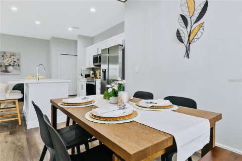 House in Port Charlotte, Florida 4 bedrooms, 151.99 sq.m. № 2219113 - photo 24