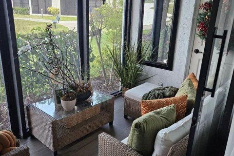Condo in Oakland Park, Florida, 2 bedrooms № 2087145 - photo 16
