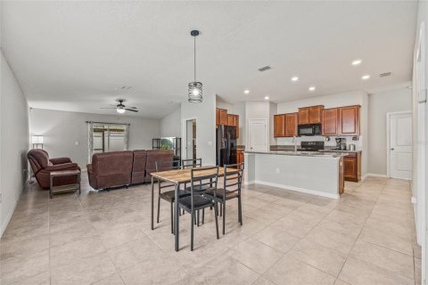 Villa ou maison à vendre à Ruskin, Floride: 4 chambres, 170.48 m2 № 1846360 - photo 2
