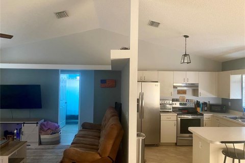 Casa en venta en Largo, Florida, 3 dormitorios, 112.13 m2 № 1781143 - foto 3