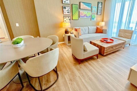 Copropriété à vendre à Hollywood, Floride: 2 chambres, 104.89 m2 № 1976922 - photo 4