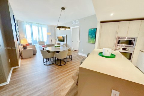 Copropriété à vendre à Hollywood, Floride: 2 chambres, 104.89 m2 № 1976922 - photo 19