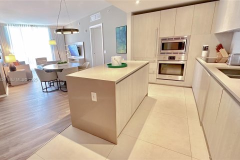 Copropriété à vendre à Hollywood, Floride: 2 chambres, 104.89 m2 № 1976922 - photo 3