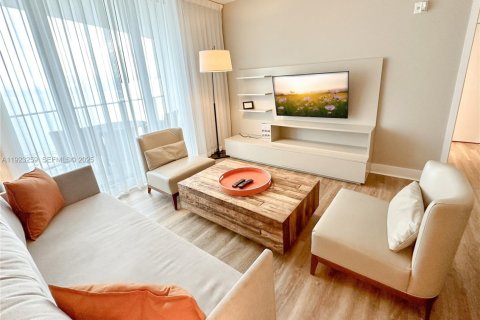 Copropriété à vendre à Hollywood, Floride: 2 chambres, 104.89 m2 № 1976922 - photo 25