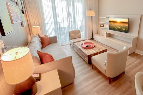 Copropriété à vendre à Hollywood, Floride: 2 chambres, 104.89 m2 № 1976922 - photo 22