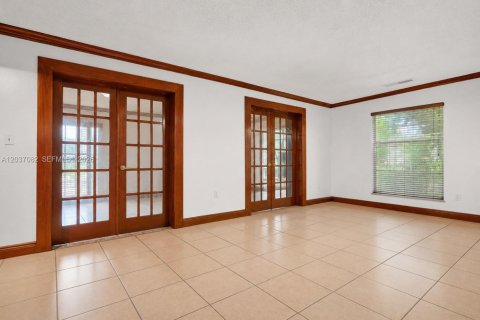 Купить виллу или дом в Майами, Флорида 4 спальни, 270.25м2, № 2086096 - фото 11