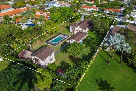 Купить виллу или дом в Майами, Флорида 4 спальни, 270.25м2, № 2086096 - фото 21