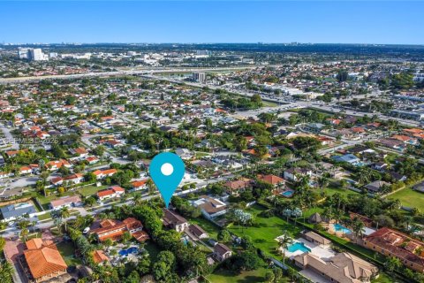 Купить виллу или дом в Майами, Флорида 4 спальни, 270.25м2, № 2086096 - фото 23