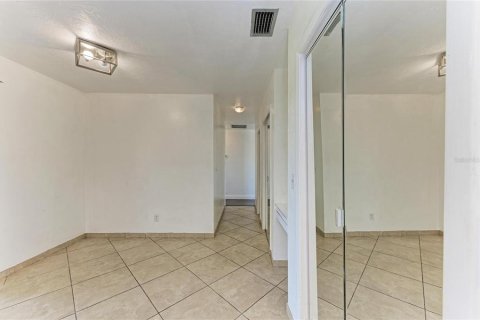 House in Bradenton, Florida 3 bedrooms, 192.49 sq.m. № 2238537 - photo 17