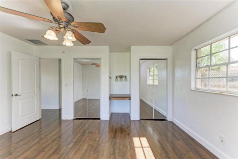 House in Bradenton, Florida 3 bedrooms, 192.49 sq.m. № 2238537 - photo 28