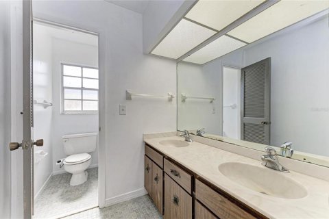 House in Bradenton, Florida 3 bedrooms, 192.49 sq.m. № 2238537 - photo 22