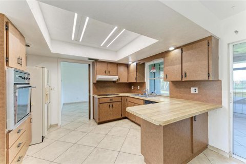 House in Bradenton, Florida 3 bedrooms, 192.49 sq.m. № 2238537 - photo 12
