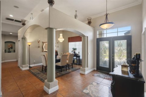 House in Sanford, Florida 5 bedrooms, 311.04 sq.m. № 2112985 - photo 5