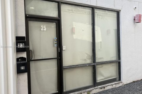 Immobilier commercial à vendre à Miami, Floride № 2032413 - photo 5