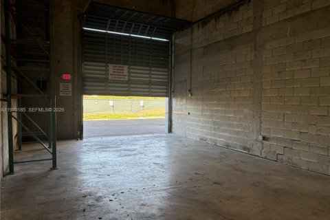 Immobilier commercial à vendre à Miami, Floride № 2032413 - photo 7