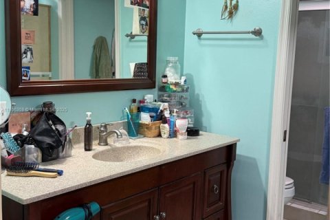 House in Homestead, Florida 2 bedrooms, 108.79 sq.m. № 1752874 - photo 7
