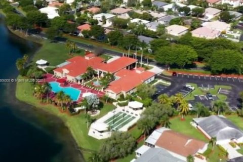House in Homestead, Florida 2 bedrooms, 108.79 sq.m. № 1752874 - photo 12