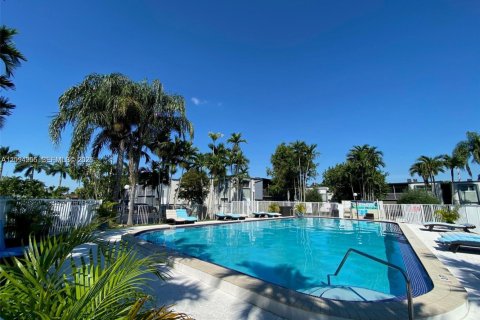 Copropriété à louer à Miami, Floride: 1 chambre, 62.24 m2 № 2384699 - photo 7