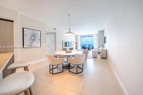 Copropriété à louer à Hollywood, Floride: 1 chambre, 79.15 m2 № 1867849 - photo 3