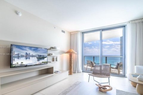 Copropriété à louer à Hollywood, Floride: 1 chambre, 79.15 m2 № 1867849 - photo 14