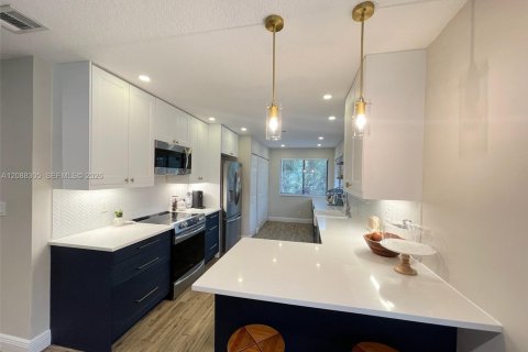 Condo à Davie, Floride, 2 chambres  № 2375281