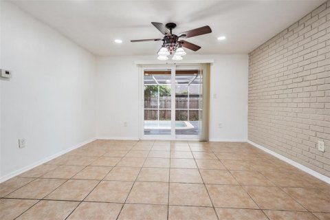 Villa ou maison à vendre à Port Richey, Floride: 2 chambres, 114.64 m2 № 2410140 - photo 9