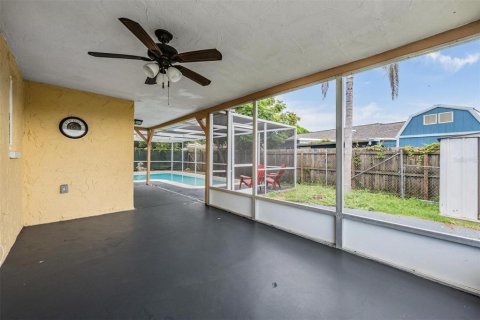 Villa ou maison à vendre à Port Richey, Floride: 2 chambres, 114.64 m2 № 2410140 - photo 19